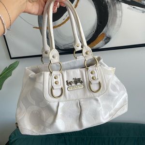 coach duffle handbolsa